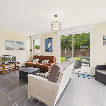 950m De La - Maison Familiale Avec Jardin 度假居 *